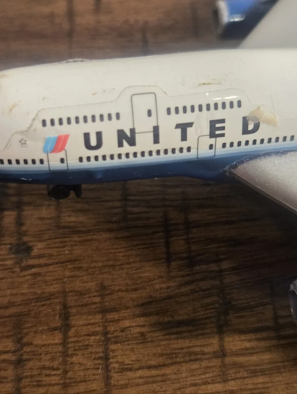 REALTOY United Airlines 747 Die-cast Jet Airplane Blue Tulip Tail #N196UA Model